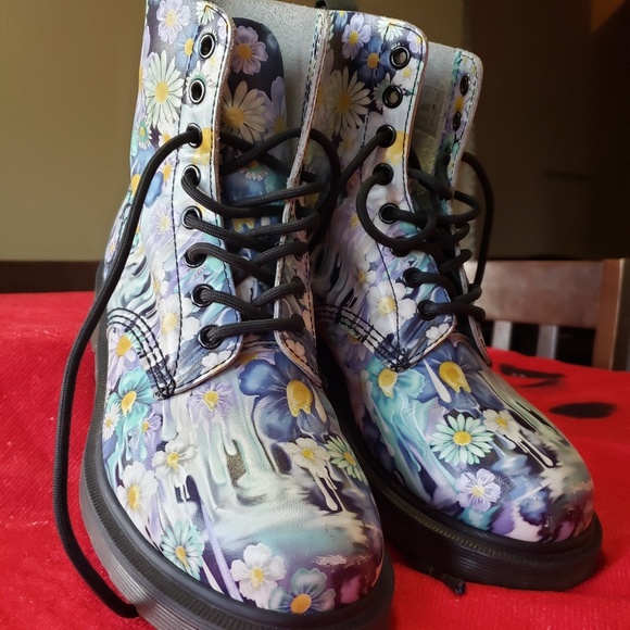 Floral Slime Drip Dr Martens Super RARE - Picture 3 of 7